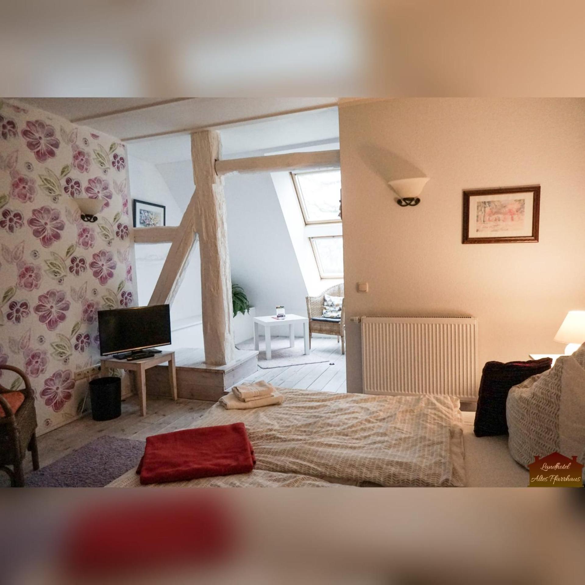 Hotelpension Pfarrhaus Альт-Шверин Экстерьер фото